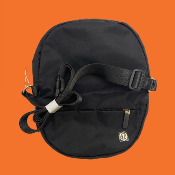 Lululemon All Night Festival Bag 2L - Picture 4 of 5